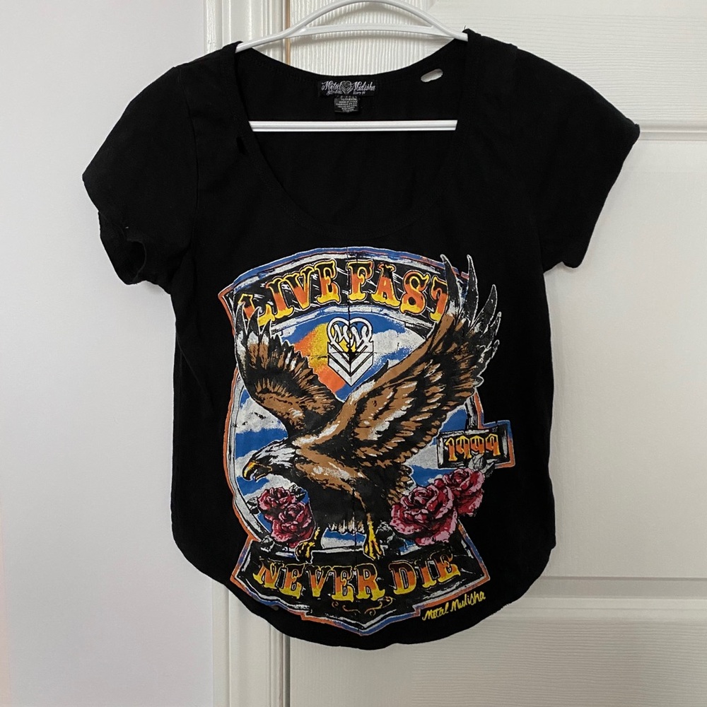 graphic t shirt